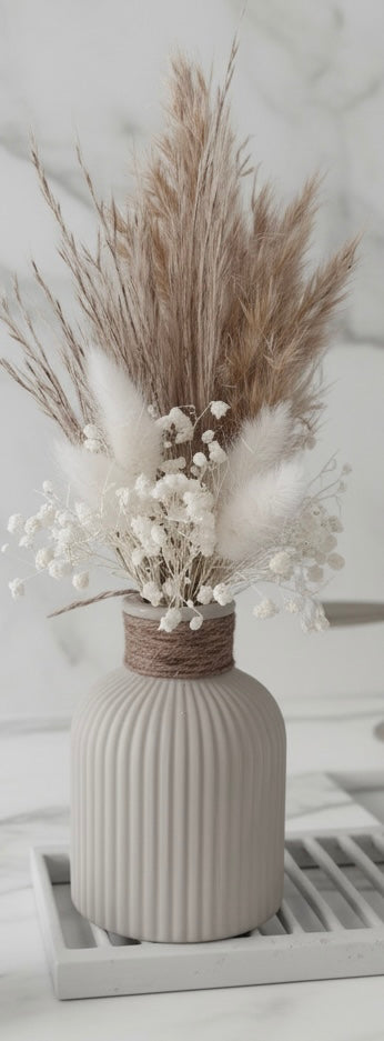 Trockenblumen-Arrangement in Keramikvase - JEANED